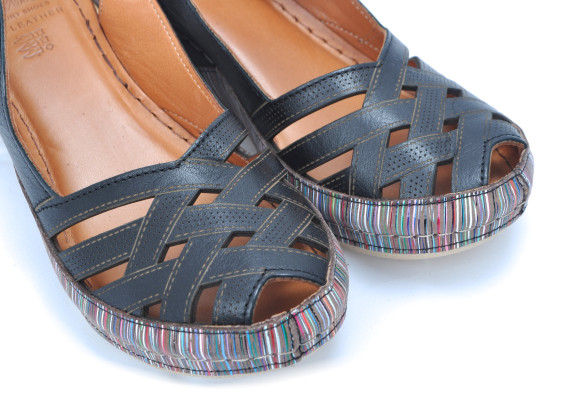 detail dámské elegantní sandály IBERIUS 1502 Černá