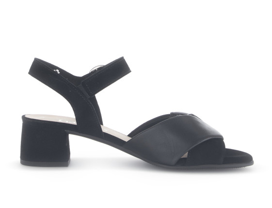 detail dámské elegantní sandály Gabor 61.772.17 Černá
