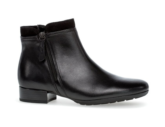 detail boty - dámské kotníkové Gabor 72.718.57 Černá