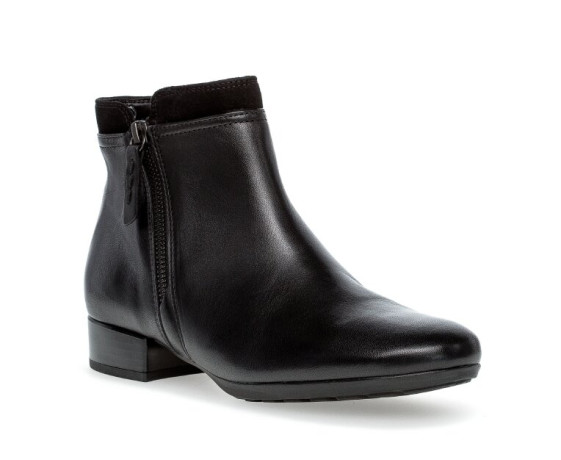 detail boty - dámské kotníkové Gabor 72.718.57 Černá